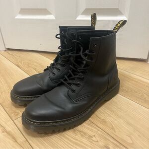EUC Dr Martens Men’s Awley Black Boots size 12